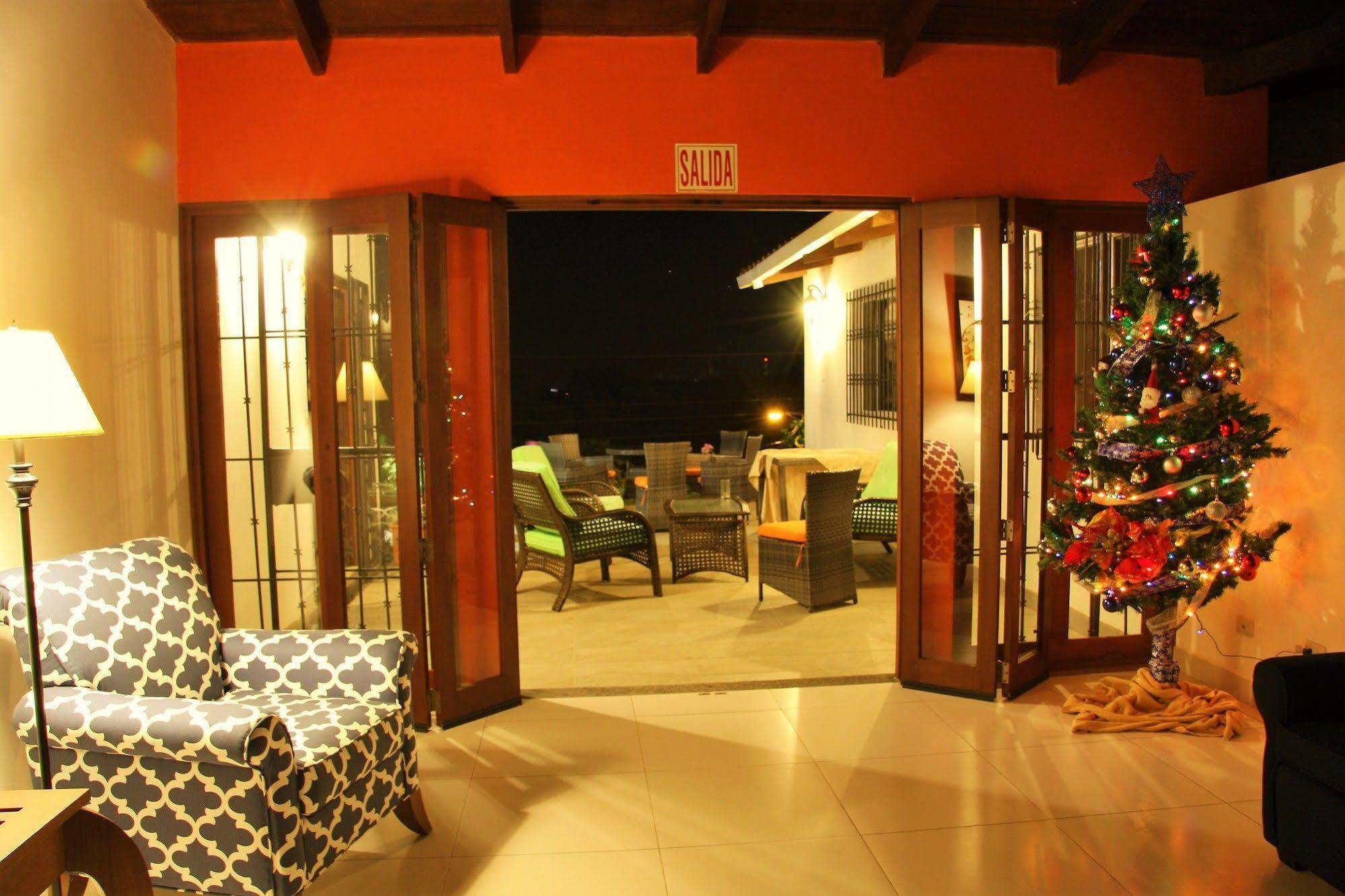 El Mirador Suites Манагуа Экстерьер фото